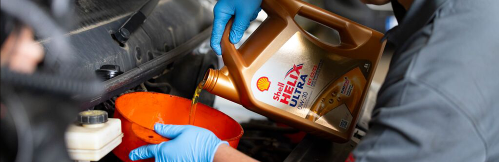 Shell Helix motorolie verversen